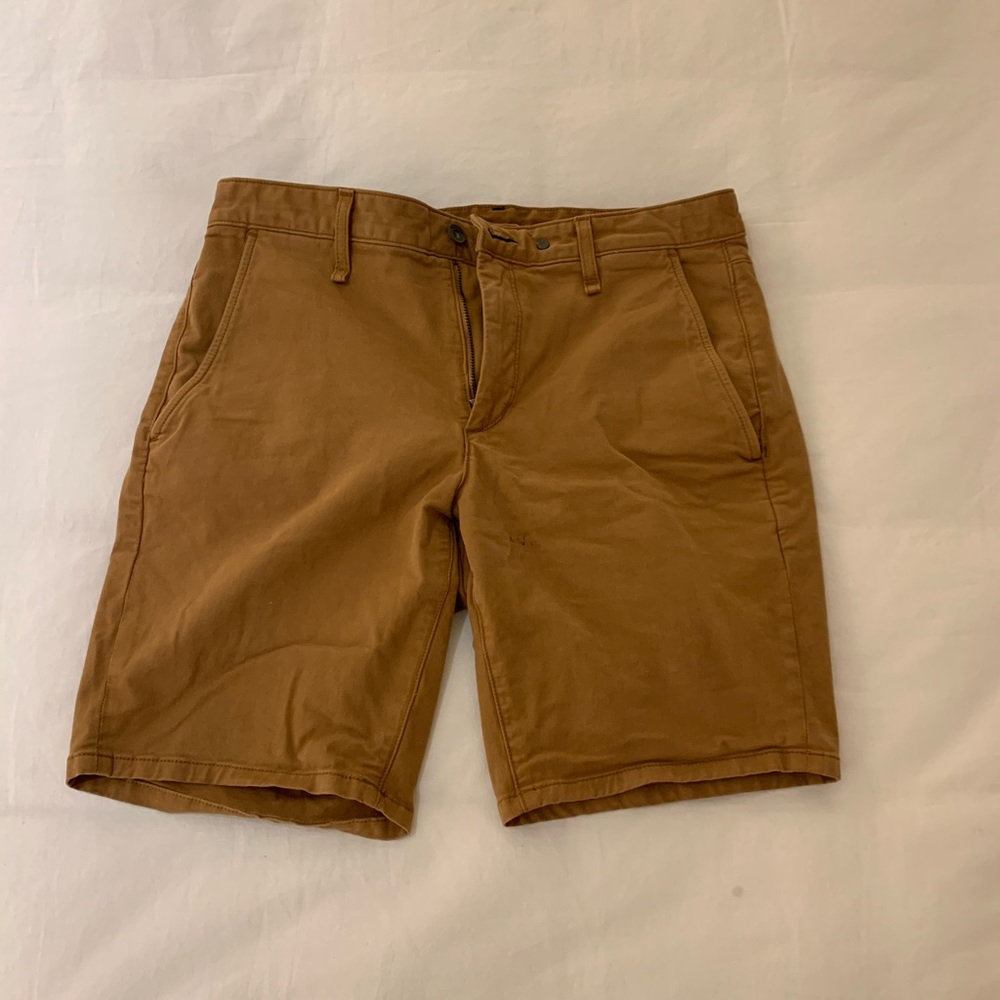 men’s true khaki classic chino short